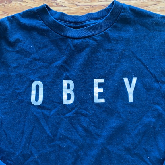 Obey long sleeve - Picture 2 of 4